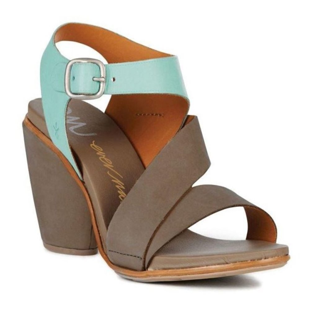 𝅺EMU Australia Dawn Teal and Tan Nubuck Sandals Size 7.5